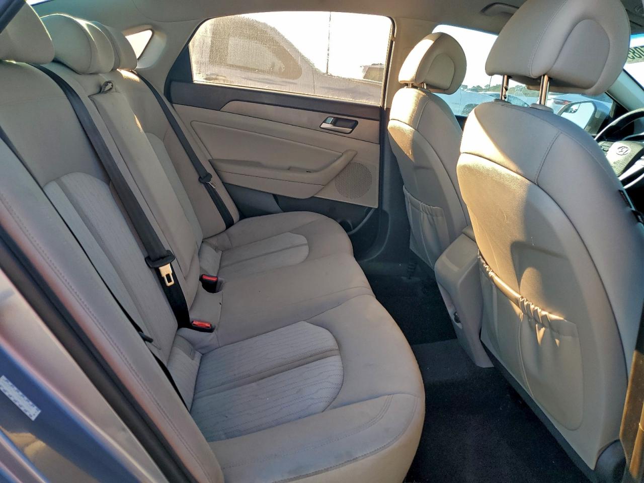 Hyundai SONATA Hybrid Image 4