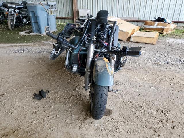 Harley-Davidson Fltrk Image 5