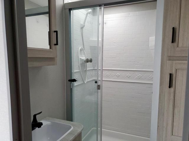 Auro Trailer Image 6