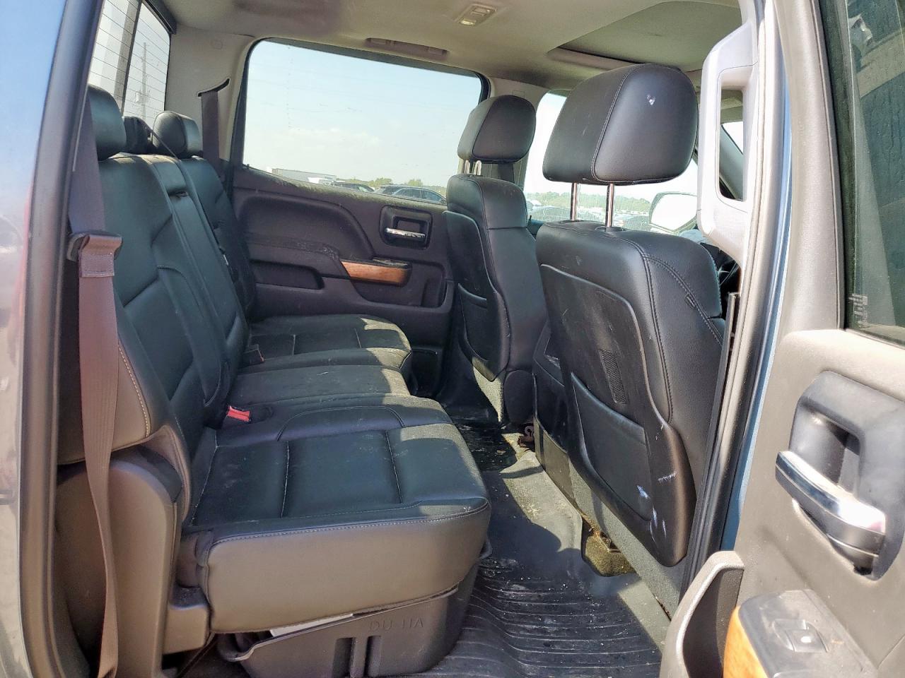 Chevrolet Silverado C1500 Ltz Image 7