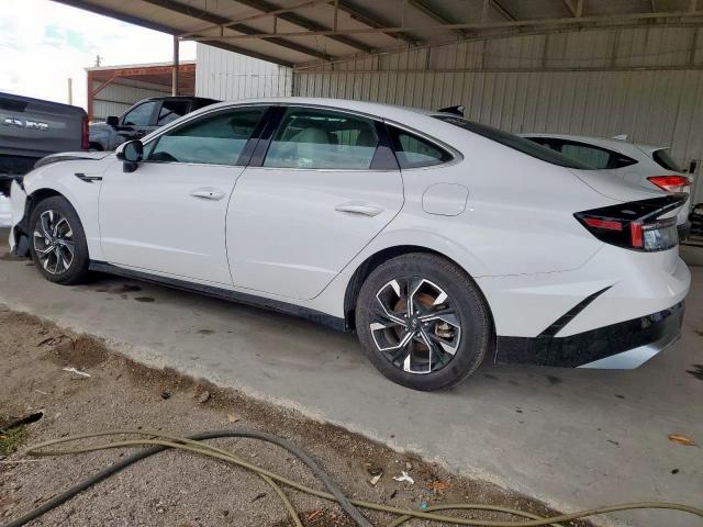 Hyundai SONATA Sel Image 2