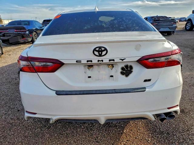 Toyota Camry Se Night Shade Image 10