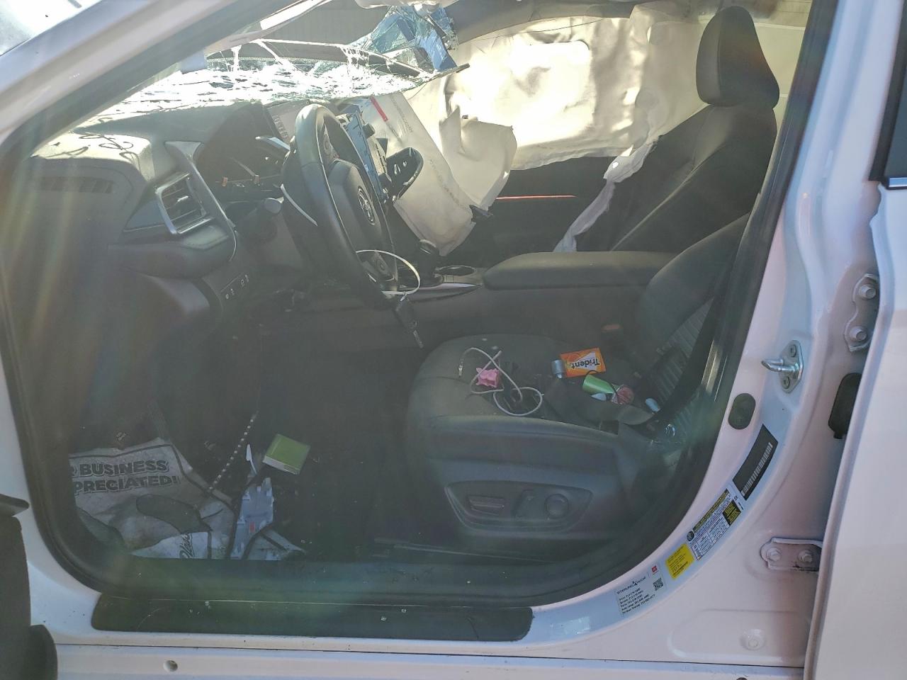 Toyota Camry Se Night Shade Image 2