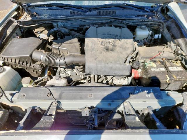 Toyota Tacoma Double Cab Image 12