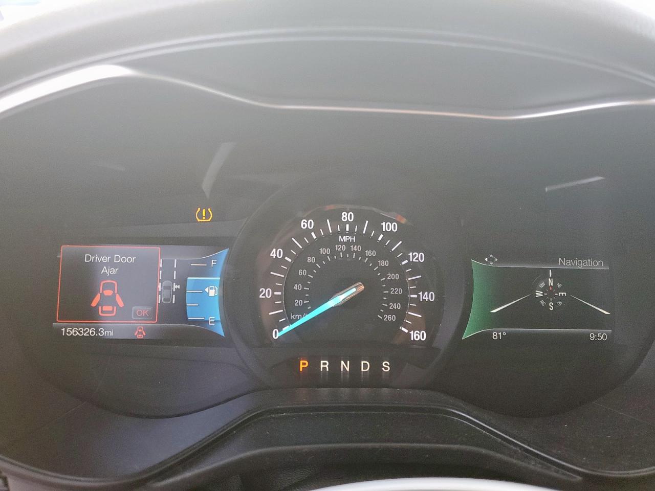 Ford Fusion Titanium Image 10