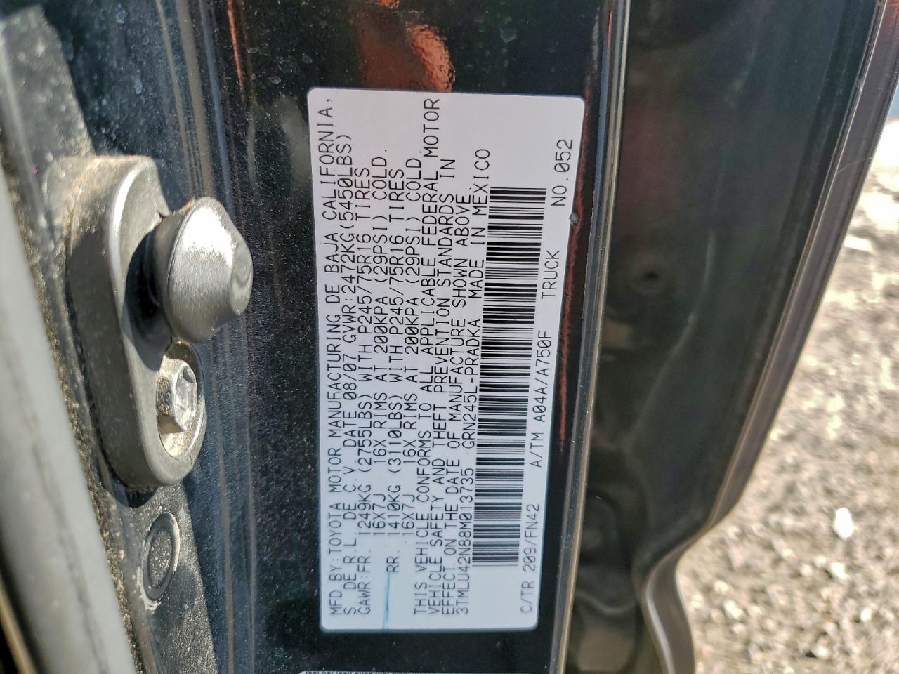 Toyota Tacoma Double Cab Image 12