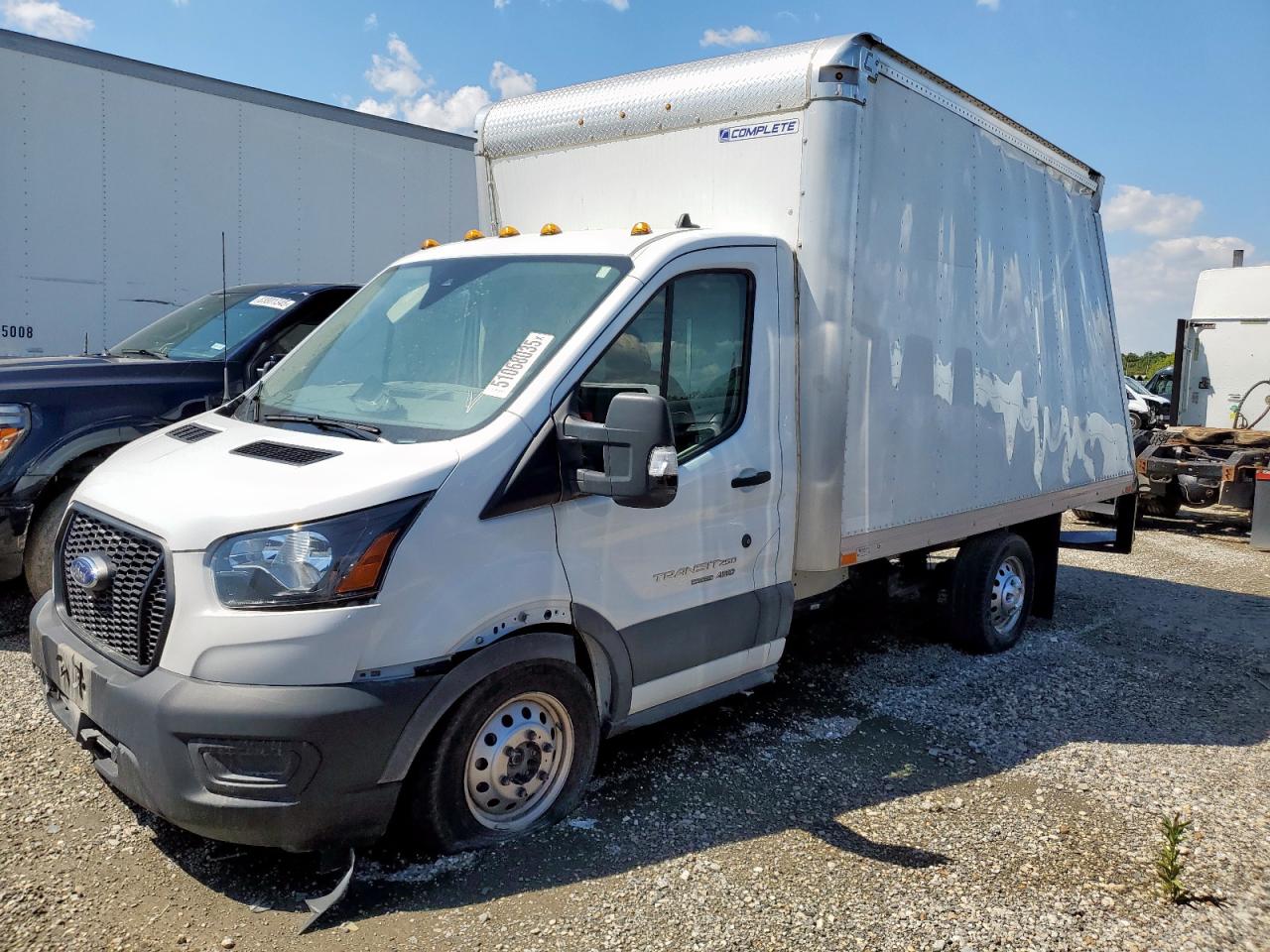 Ford Transit T-250 Image 1