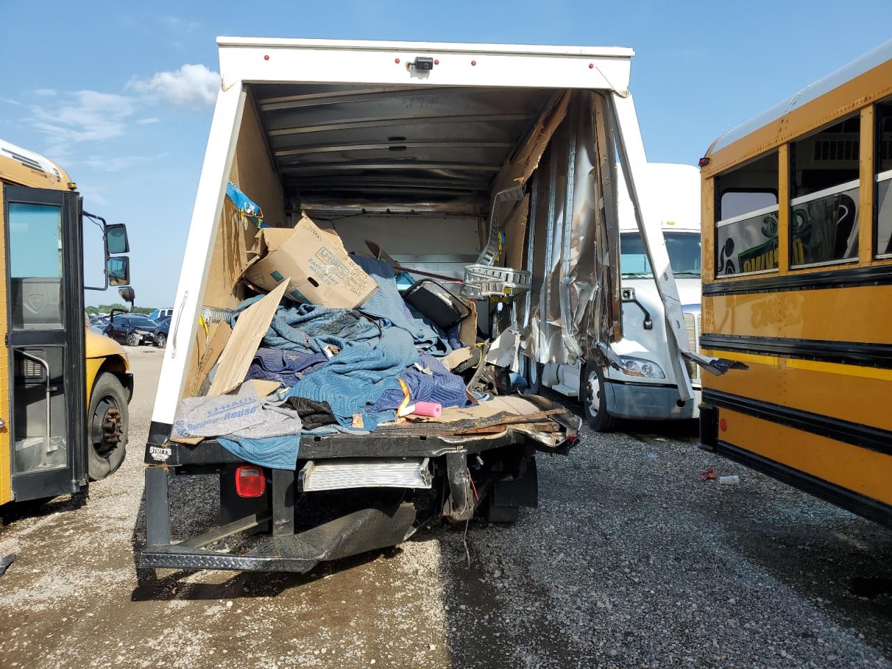 Ford Transit T-250 Image 5