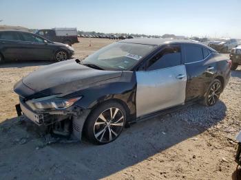  Salvage Nissan Maxima