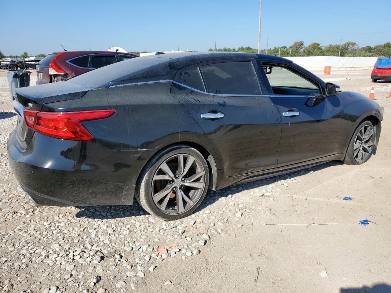 Nissan Maxima 3.5s Image 4