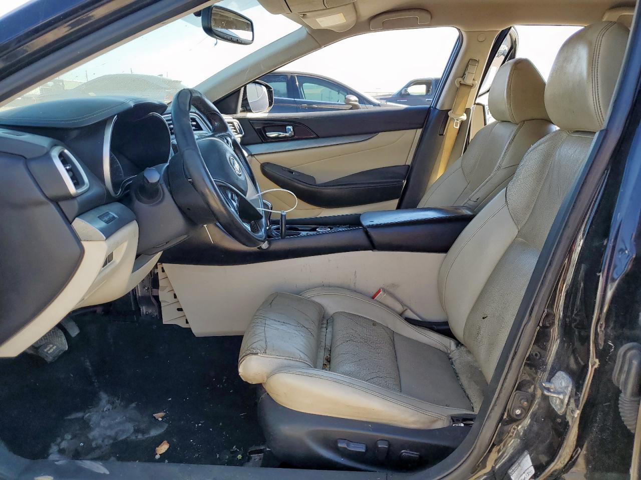 Nissan Maxima 3.5s Image 11