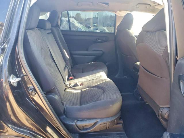 Toyota Highlander L Image 13