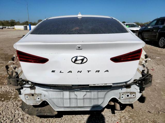 Hyundai ELANTRA Sel Image 11
