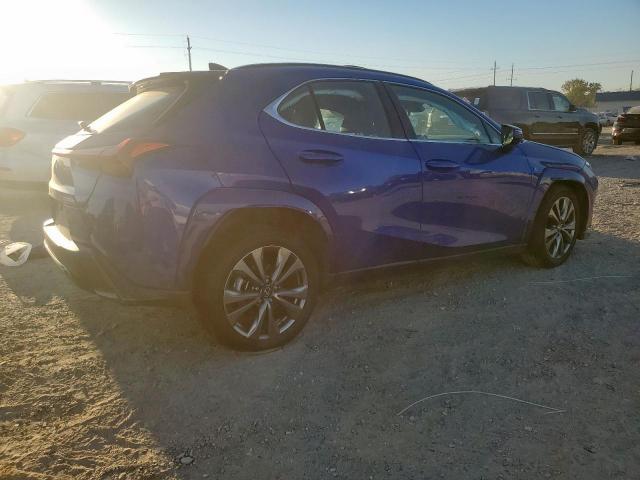 Lexus Ux 300h Base Image 5
