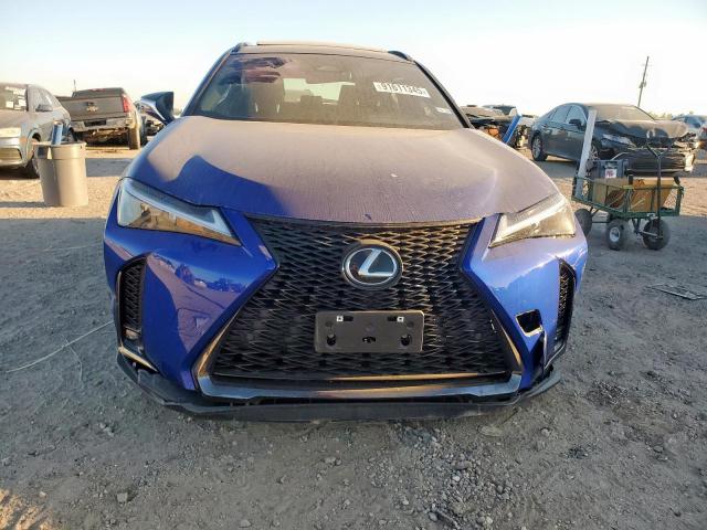 Lexus Ux 300h Base Image 4