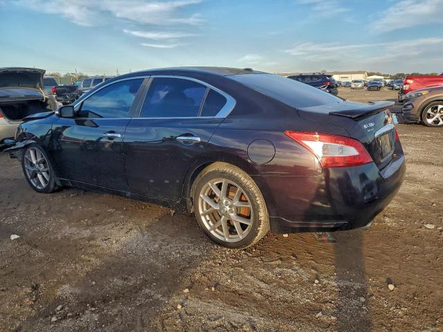 Nissan Maxima S Image 4