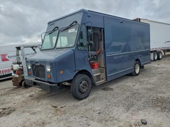  Salvage Freightliner Mt45