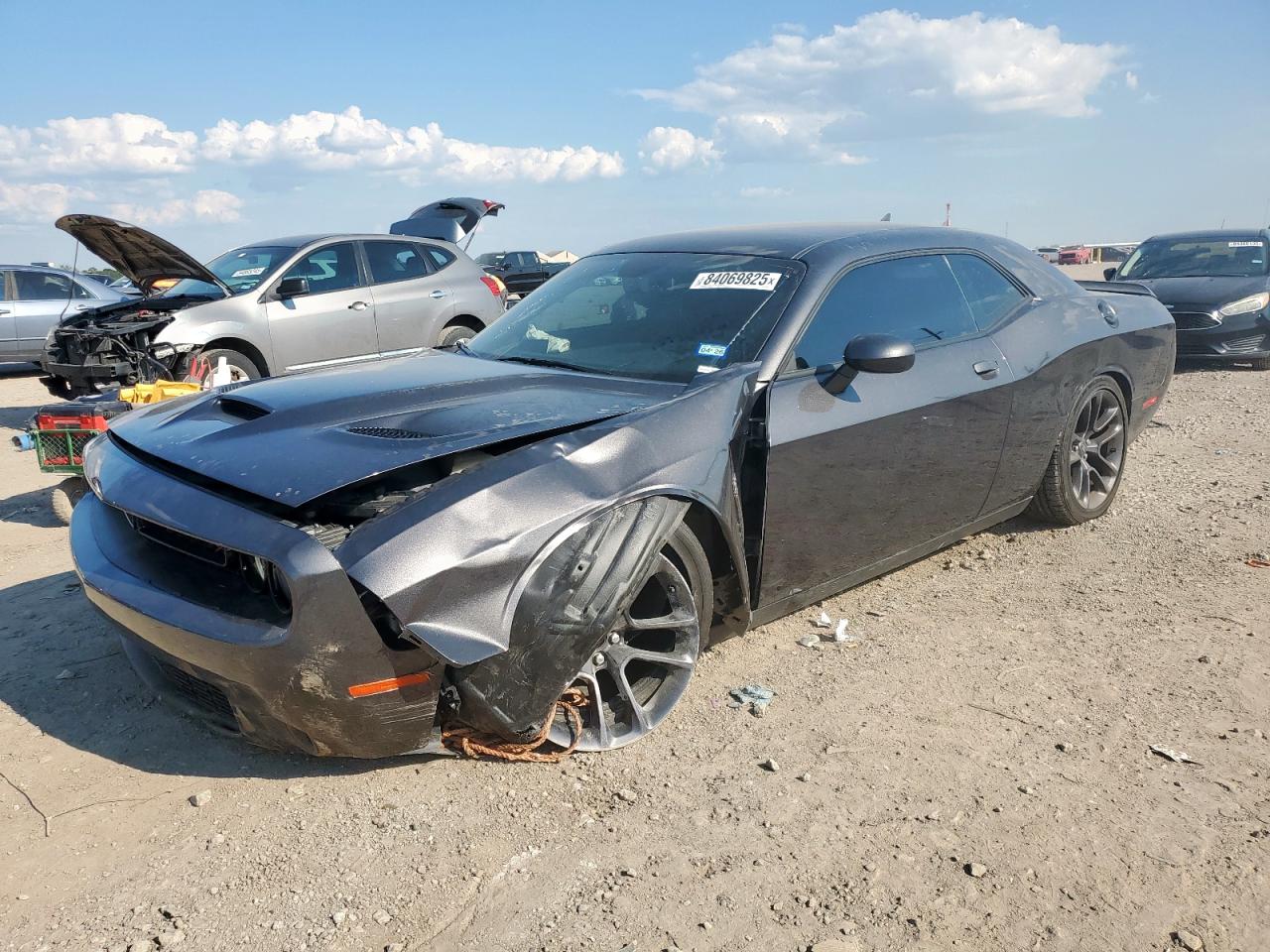 Dodge Challenger R/t Scat Pack Image 1