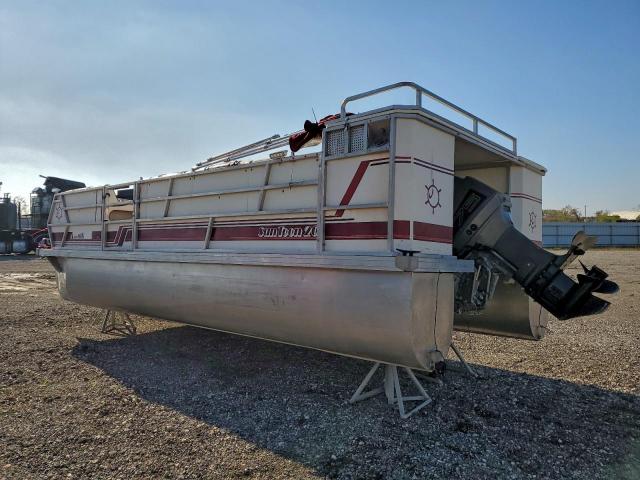 J.c. Pontoons Boat Image 3