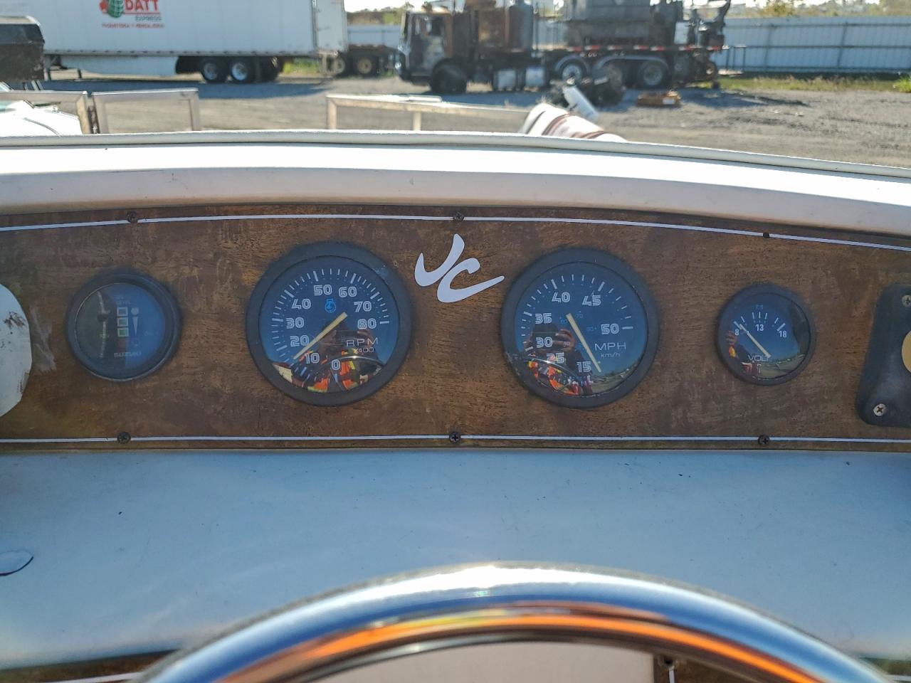 J.c. Pontoons Boat Image 4