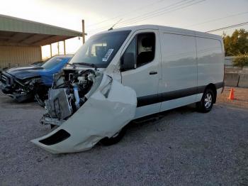  Salvage Mercedes-Benz Sprinter