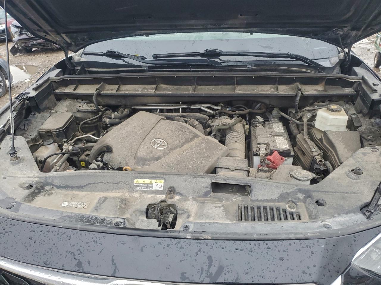 Toyota Highlander L Image 7