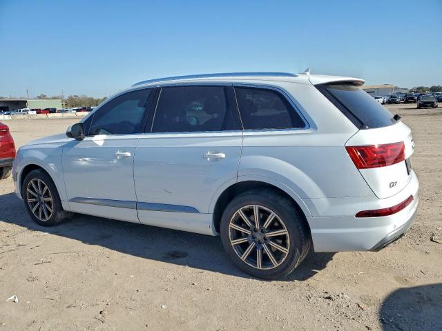 Audi Q7 Premium Plus Image 9