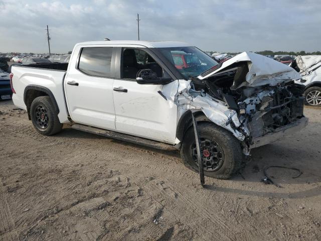 Toyota Tundra Crewmax Limited Image 12