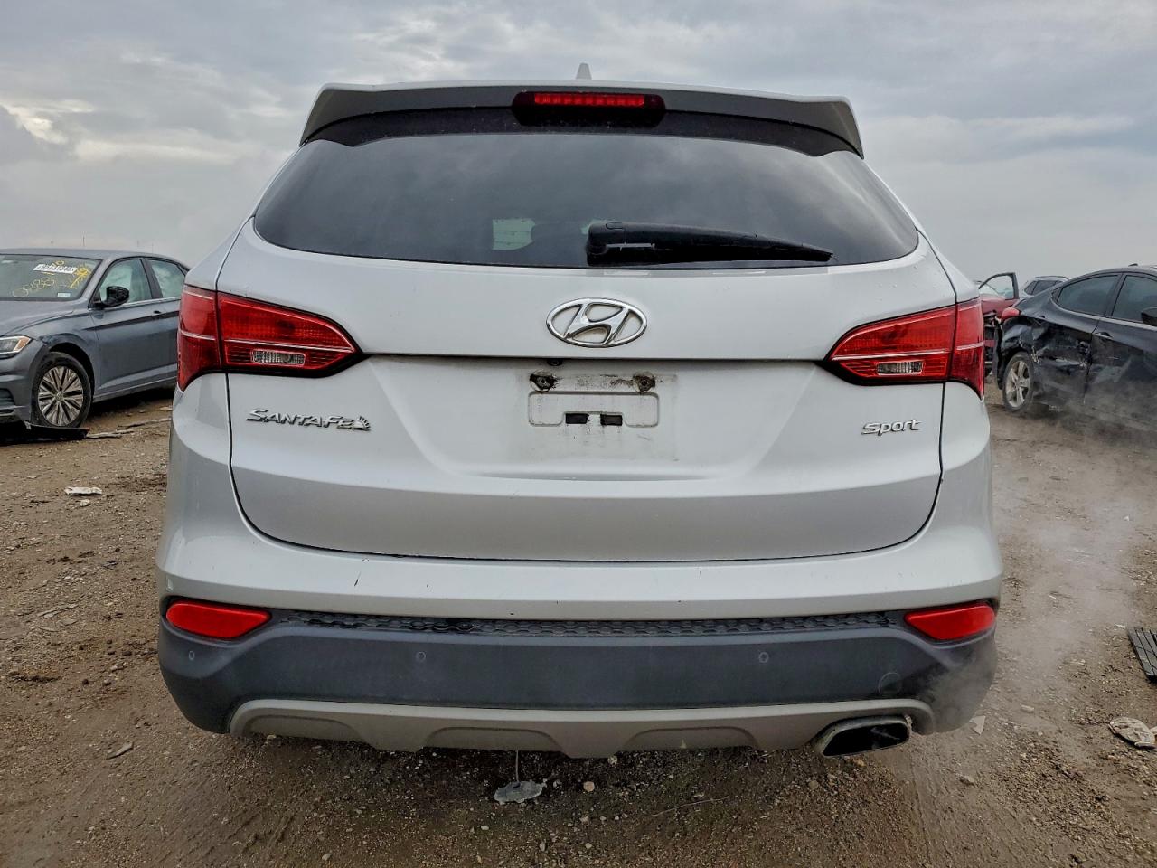 Hyundai SANTA FE Image 6