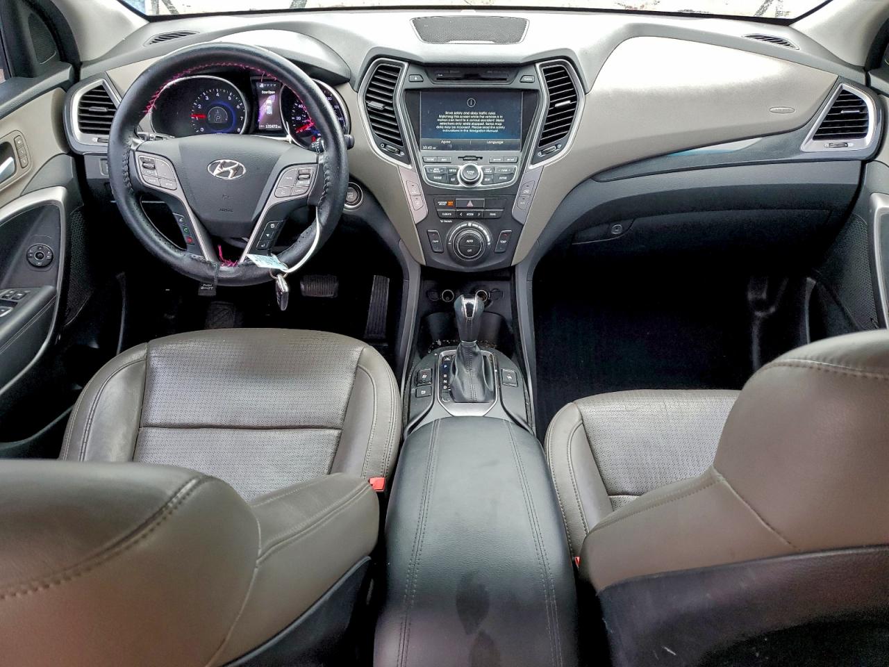 Hyundai SANTA FE Image 7