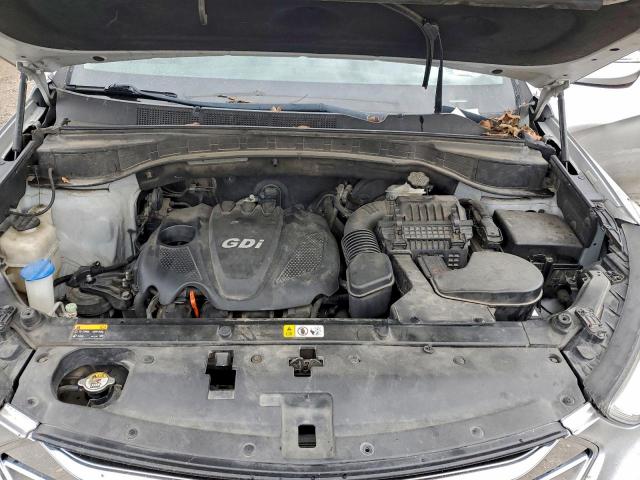 Hyundai SANTA FE Image 11