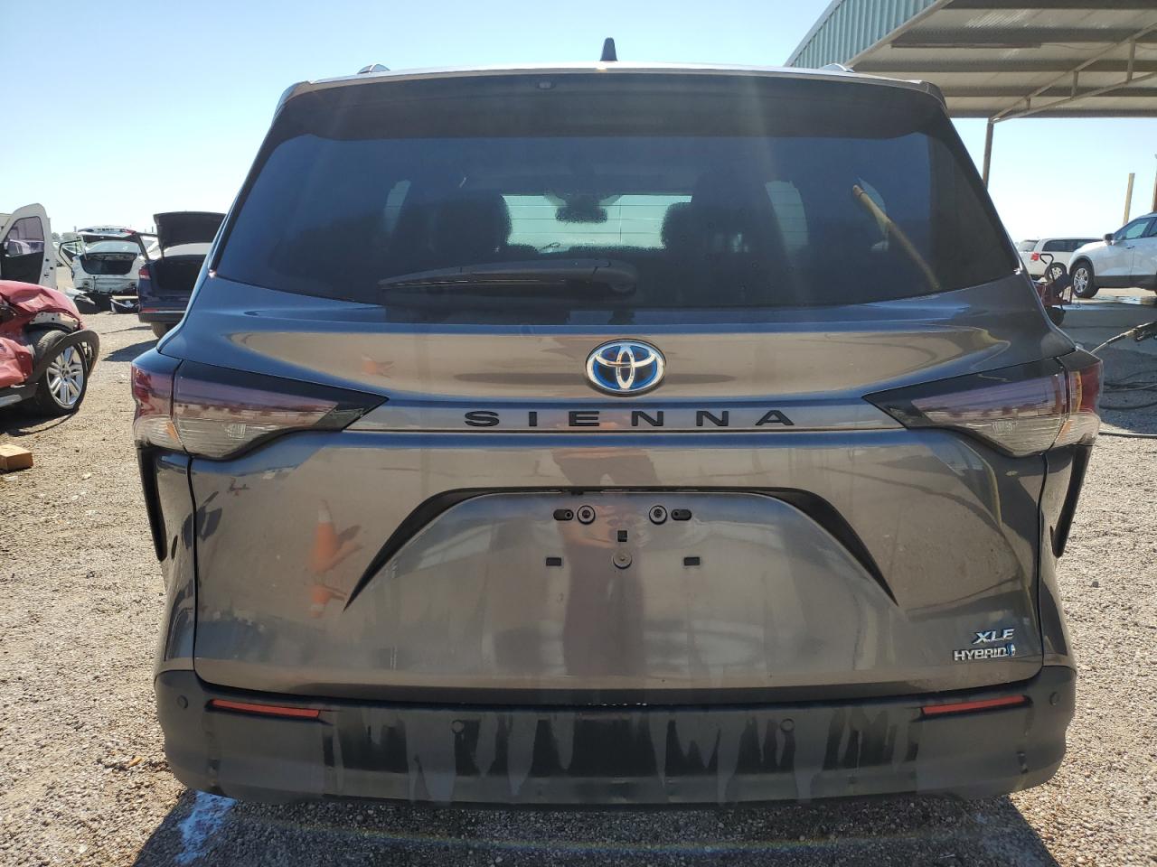 Toyota Sienna Xle Image 6