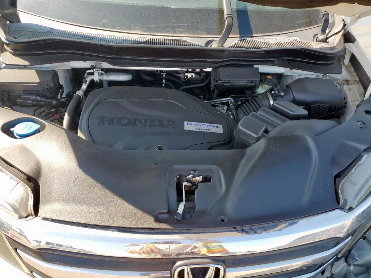 Honda Pilot Lx Image 10