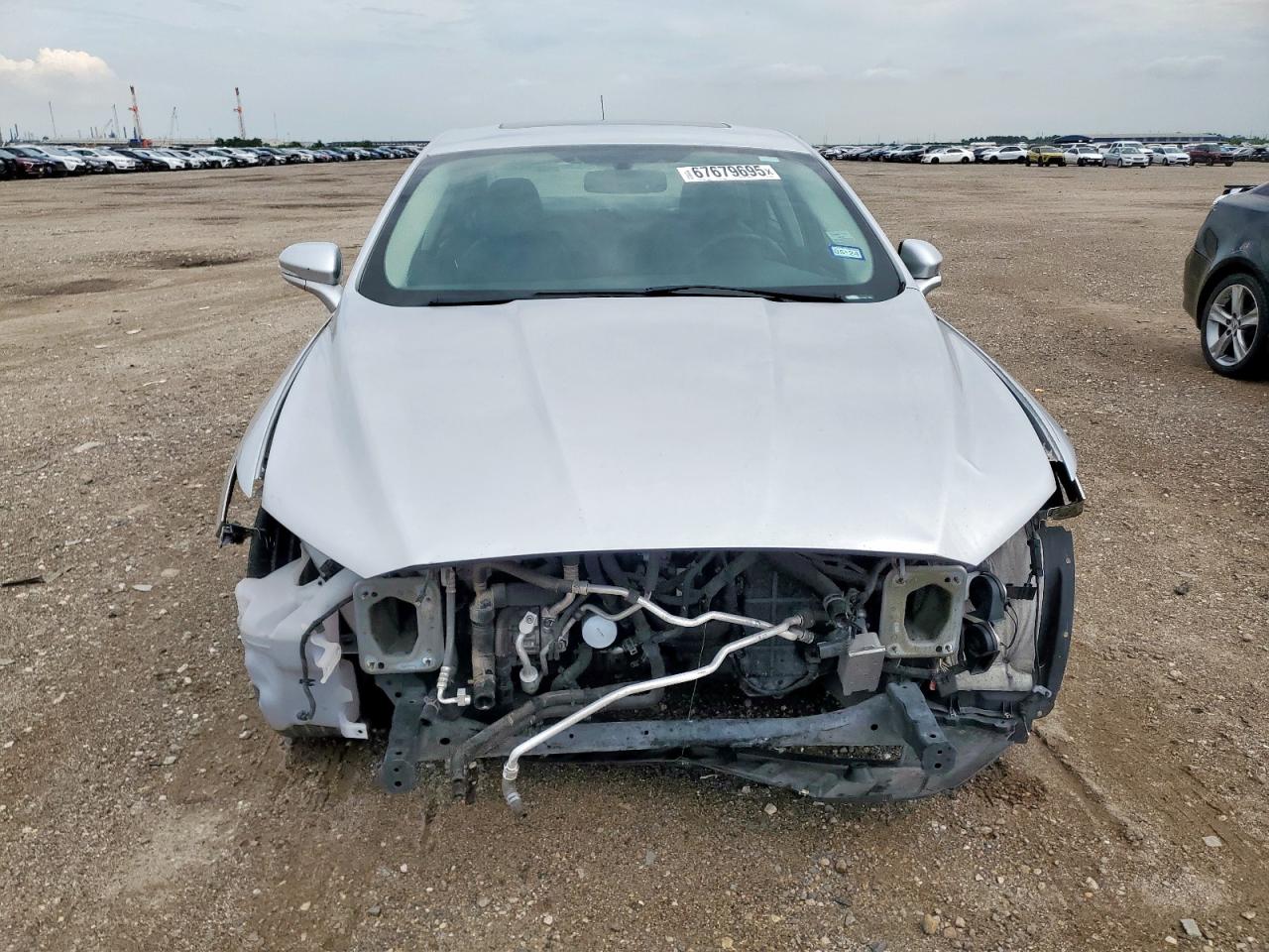 Ford Fusion Se Image 3