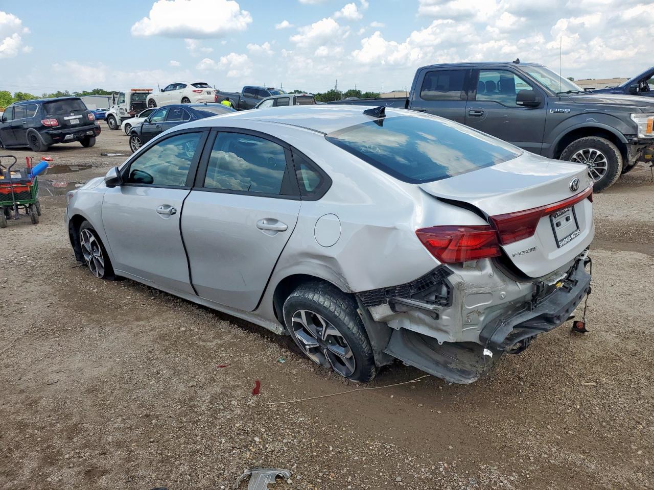 Kia Forte Fe Image 3