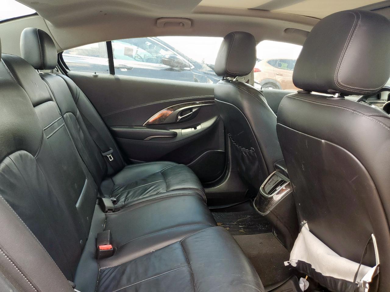 Buick LaCrosse Image 9