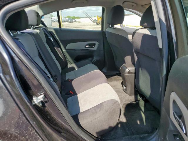 Chevrolet Cruze Ls Image 2