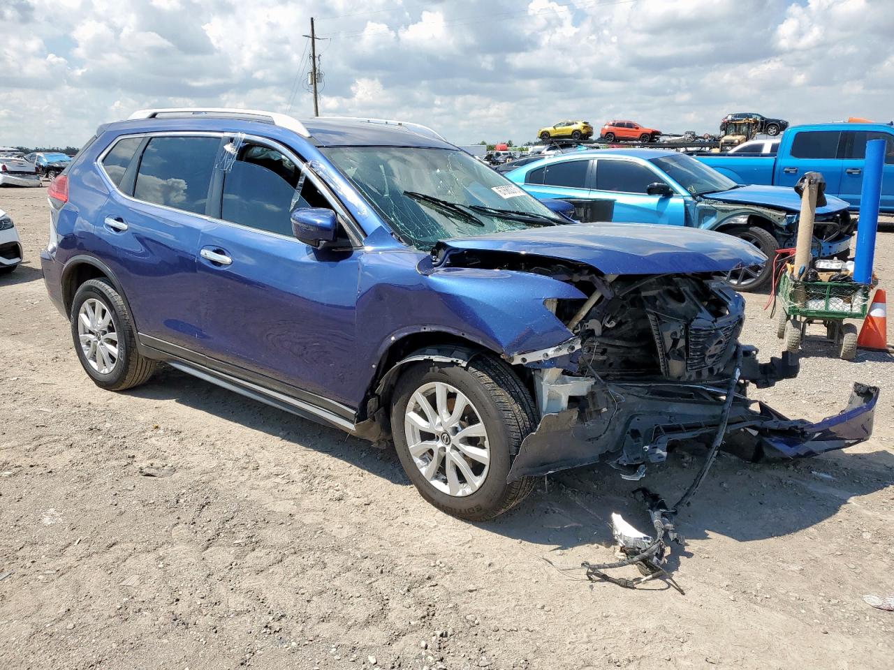 Nissan Rogue S Image 12