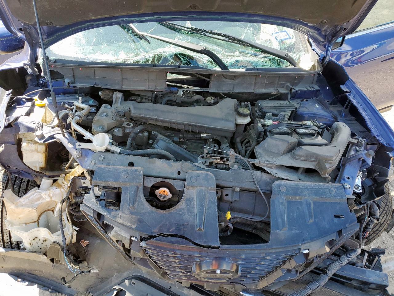 Nissan Rogue S Image 4