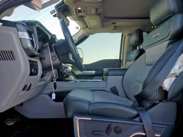 Ford F-250 Super Duty Image 2