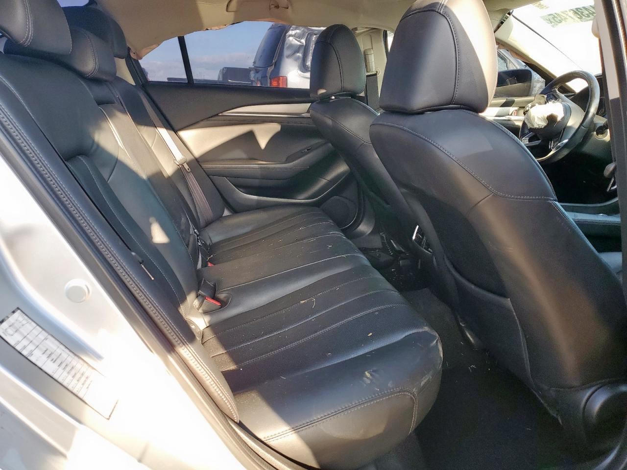 Mazda 6 Touring Image 4