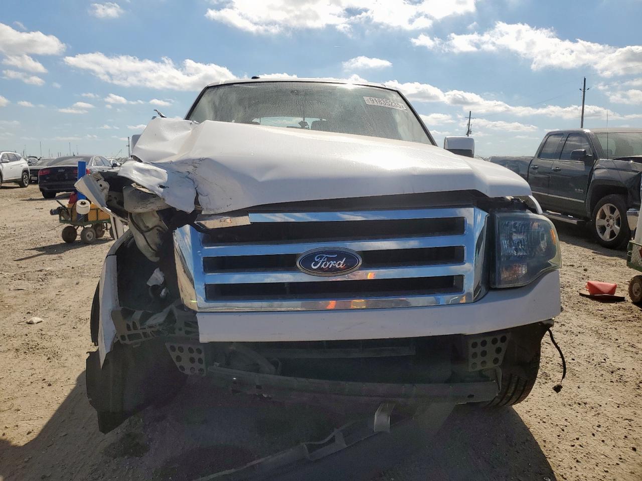 Ford Expedition El Limited Image 4