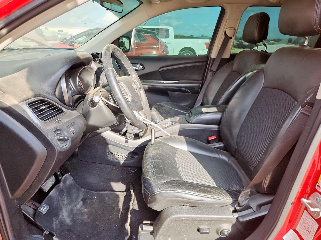 Dodge Journey Crossroad Image 2