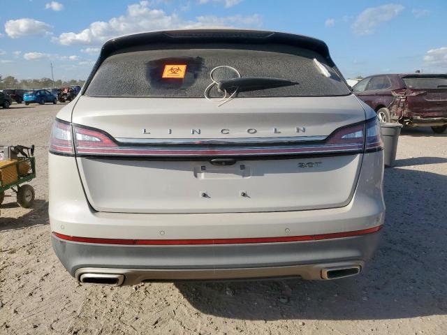 Lincoln Nautilus Reserve Image 7