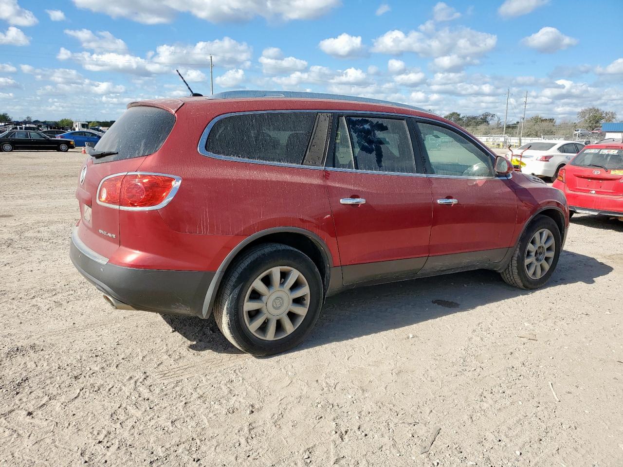 Buick Enclave Image 9