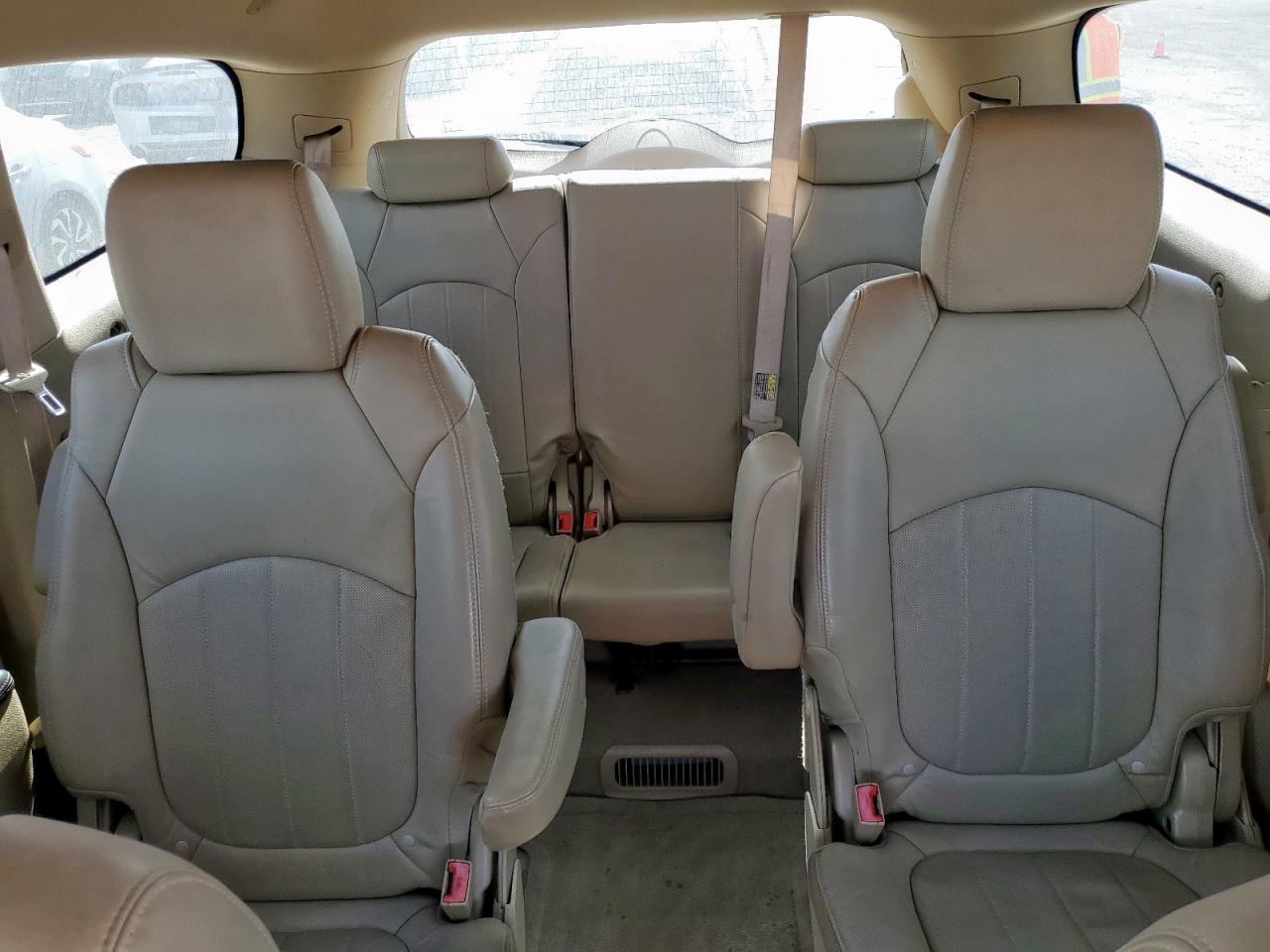 Buick Enclave Image 6