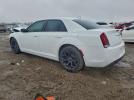 Chrysler 300 Touring Image 2