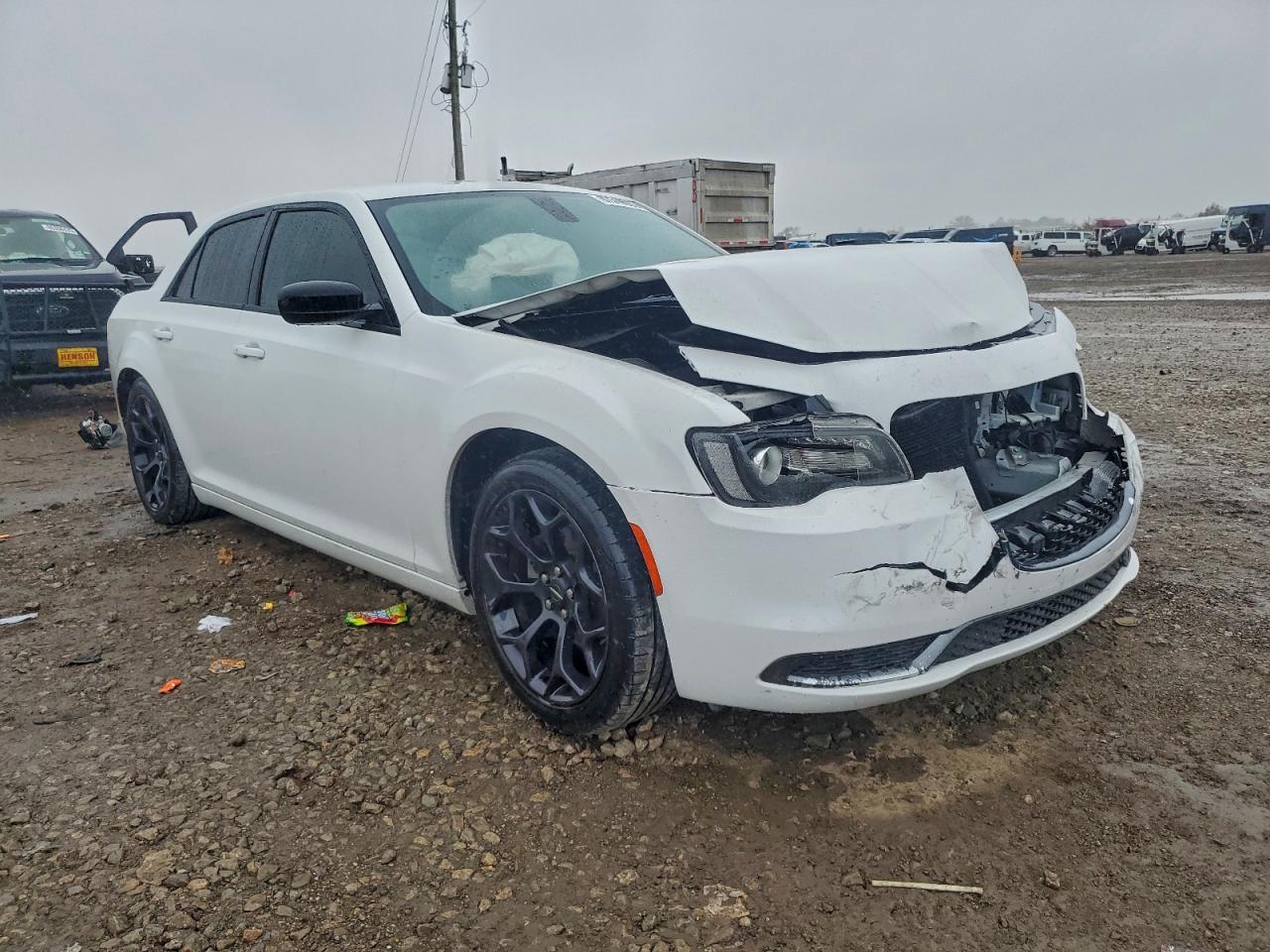 Chrysler 300 Touring Image 11