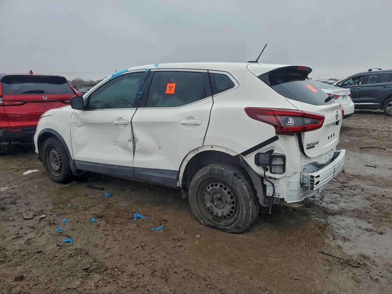 Nissan Rogue S Image 3