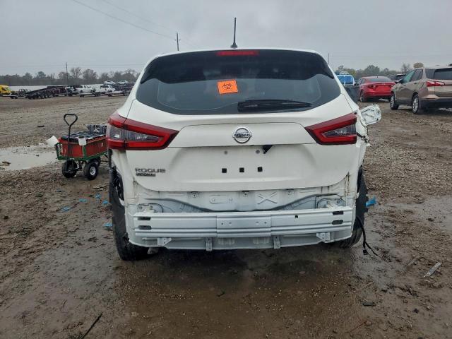 Nissan Rogue S Image 6